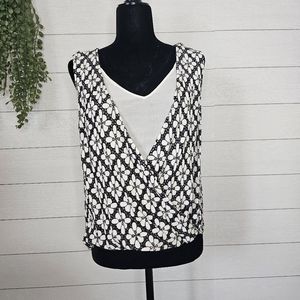 Maeve Anthropologie Coralie Black White Floral Lace Surplice Top Blouse Size 10